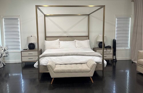 Mica Casa | Lovely Family Fun Home in Spokane with POOL, HOT TUB, Full Sport Court, Sauna