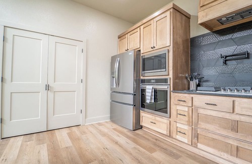 Rogers Casa | Cozy Lakefront Home on Beaver Lake, Rogers AR: "AR Halliday"nBRAND NEW HOME!