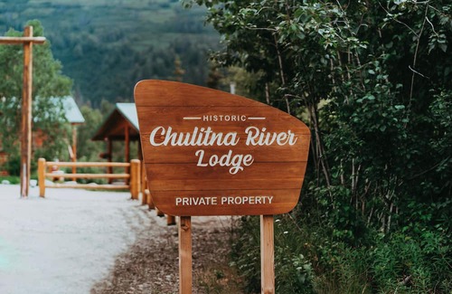 Trapper Creek Cabina | Entire Property Historic Chulitna River Lodge