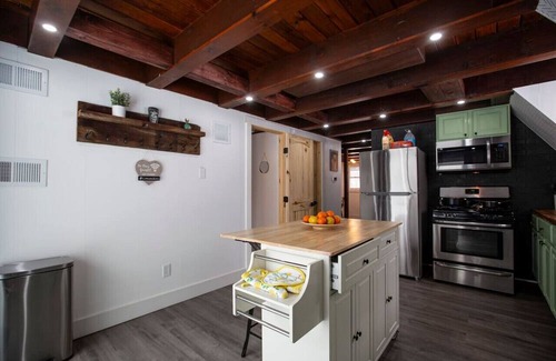 East Stroudsburg Casa | The Cottontail Cabin