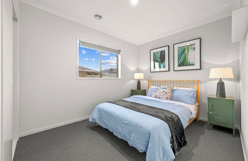 Delacombe Casa | Welcome to our family-friendly and cozy Ballarat Bliss Airbnb.