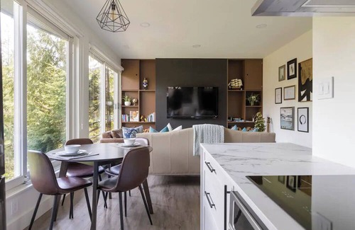 Whistler Cay Heights Condominio | Calm and Serenity in Whistler 2 Bedroom in Whistler