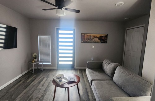 Fort Worth Apartamento | Cityscape Charm Apt 2BR FREE Prkng 5MinDwnTwnFtW