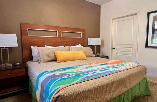 Spring Valley Complejo | Luxury one bedroom and one bathroom unit with full amenities