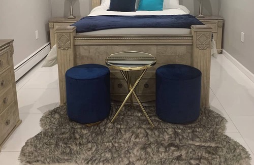 Rochdale Apartamento | NYC Paradise POOL Oasis Summer Getaway