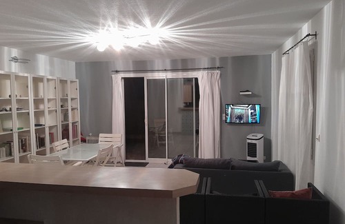 Moulin a Vent Apartamento | Apartment with garden close to beach roads and town center