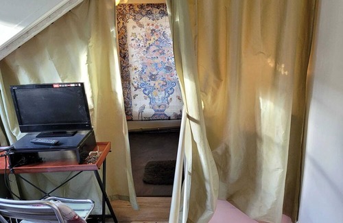 Saint-Cloud Casa | Homerez - House in Saint-Cloud