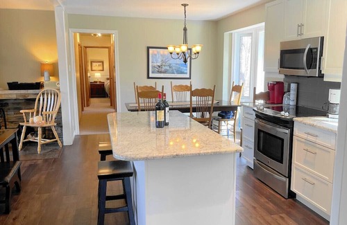 North Kawartha Casa | Family Fun on Chandos Lake