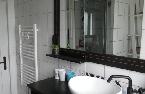 Gilly-sur-Isere Apartamento | T2 au Calme, les Animaux de Compagnie Sont les Bienvenus