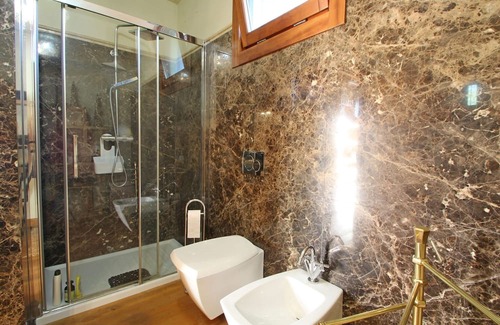 Fosdinovo Villa | Wonderful villa for 5 people with WIFI, TV, terrace, panoramic view and parking, close to La Sp...