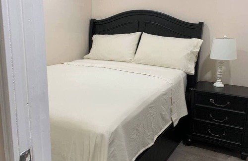 Bridgeport Apartamento | Pleasant Lower Level Apartment