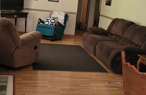 Denton Casa | Peaceful easy living in Rush, Ky.