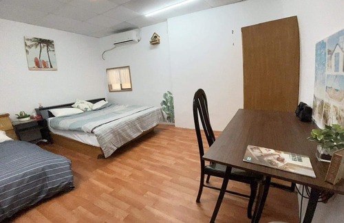 West Central District Casa | 位於安平觀光區正中心，寵物友善，古堡街122巷8號前有免費停車場，王城路周遭可合法停車