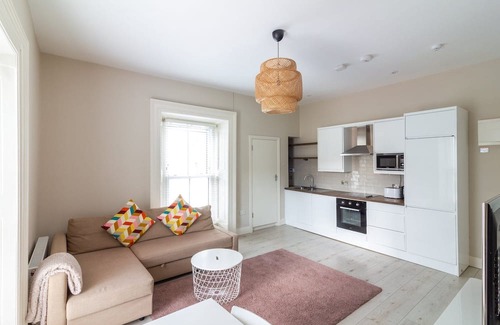 Dundrum Casa | GuestReady - Relax and Explore in Dundrum