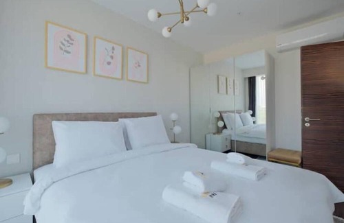 Basaksehir Apartamento | Maple - Chic Cozy 1BR Apt w/ Parking & Gym