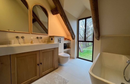 Neung-sur-Beuvron Casa | Superbe Propriété, 10 Couchages, 6 Chambres, Piscine, vue sur Étang