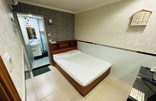 Prince Edward Casa | Tai Tung Hostel