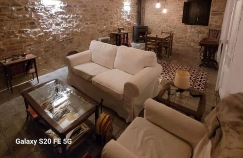 Llorac Chalet De Esquí | Chalet 'La Casa De La Conca De Barberà' with Shared Terrace