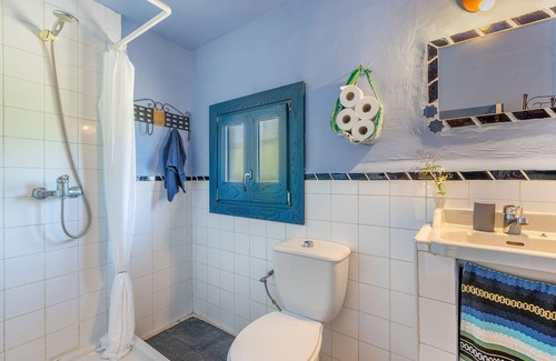 Orgiva Casa | Chalet 'Casita De La Huerta' with Mountain View, Shared Pool and Wi-Fi