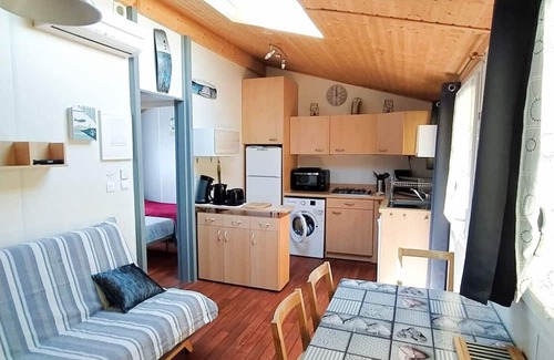 Saint-Pierre-d'Oleron Chalet De Esquí | Holiday home on the island of Oléron in a residential park with heated swimming