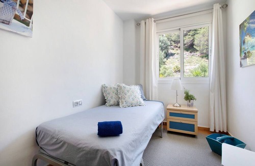 Benalmádena Apartamento | Apartment 'Penthouse with Sea View and Pool' with Shared Pool, Wi-Fi and Air Conditioning
