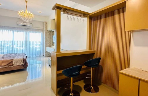 Negombo Apartamento | Grand Sri Lounge studio apartment at Ocean Breeze Hotel residence Negombo.