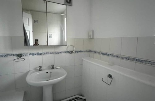 Borehamwood Apartamento | Elstree 3-bed Gem: Central London, Sky, Bbc