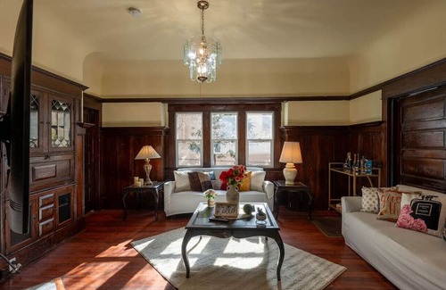 North Berkeley Casa | Room in Charming House w/ Outdoor Fun