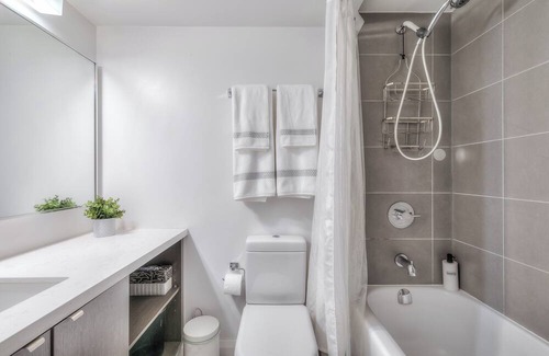 Bloor-Yorkville Apartamento | Waterfront Yorkville Haven