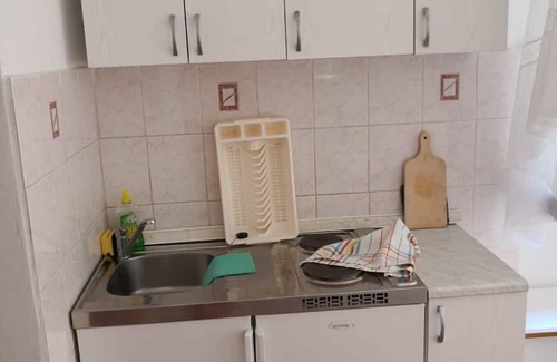 Unije Apartamento | Apartment Marragall - 150 m from beach: - Unije (Island Unije), Island Losinj, Croatia