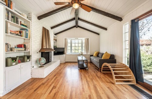 Broadmoor Cabaña | Storybook Cottage, Near Garden of the Gods & Broadmoor, Gorgeous Outdoor Living