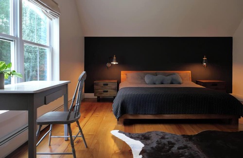 Kerhonkson Casa | Modern Farmhouse in the Catskill Mountains. On 7-acres of private land