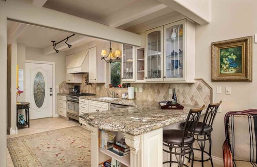 Nelscott Casa | Incredible Ocean View Escape, Upgraded Finishes Throughout, Short Walk to Beach, Park, and Pool