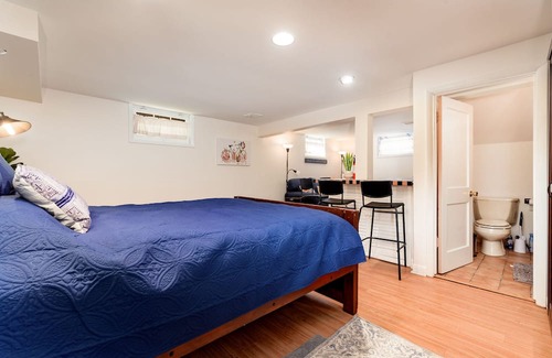 Maplewood Casa | Charming Cottage in Maplewood