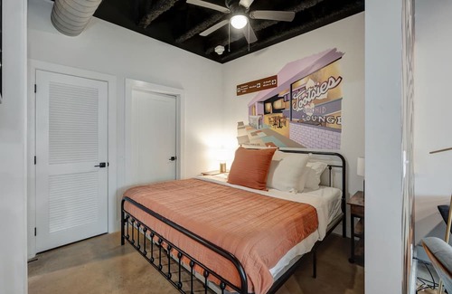 Nashville Apartamento | New* Studio w/ 2 beds 7 mins to DT!