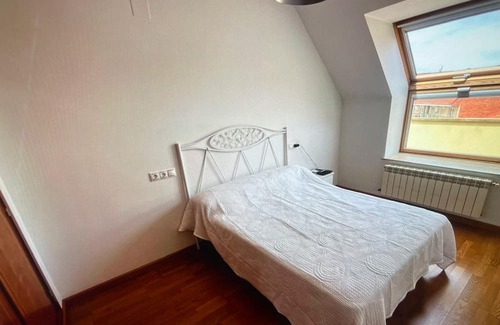 León Apartamento | 2-bedroom apartment in fantastic León with WiFi