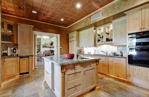 Fredericksburg Casa | Headwaters Lodge-Firepit-Scenic Views