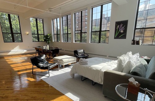 Hoboken Apartamento | Brooklyn: Gorgeous, Classic Corner Loft