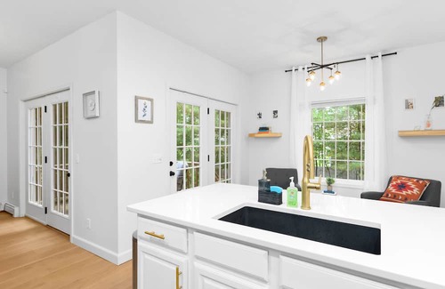 Traverse City Casa | Gorgeous 2BDR Home near Downtown