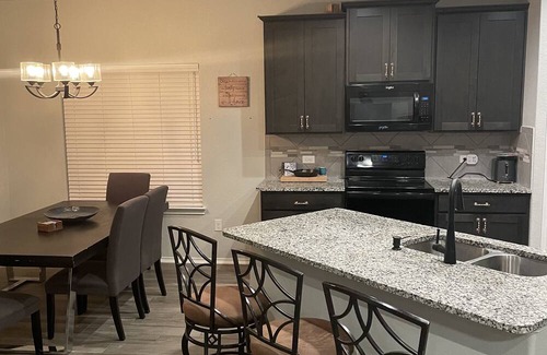 San Antonio Casa | Spacious home with skyline view - minutes from attractions and dining.