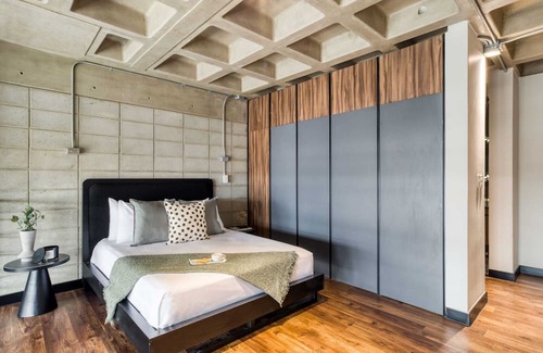 Avenida Revolución Apartamento | Super Cool Duplex Loft | Best Location | Rooftop