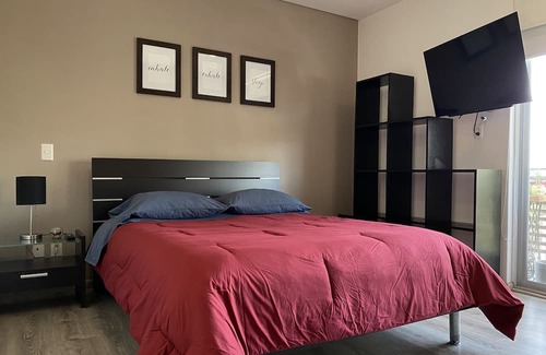 Carmen Apartamento | Habitación con Baño Privado y Estacionamiento