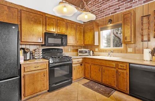 Whispering Forest Cabina | Antelope Views Big Bear~Pool Table~Relaxing Retreat
