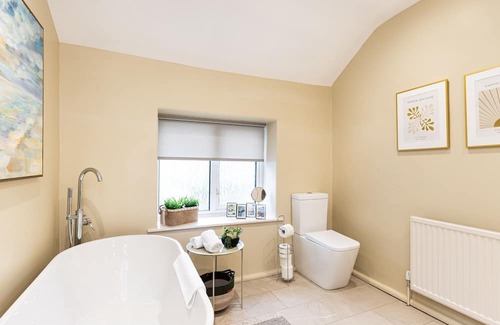 Ashford-in-the-Water Cabaña | Cosy 3 bedroom cottage in Ashford in the Water, close to Bakewell & Chatsworth