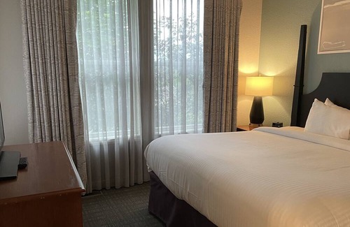 Boyne Falls Complejo | 🌞3-4 Night LaborDay weekend. 2BR 2Bath, kitchen, living & dining room. Sleep 6.