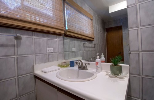 Tiny Casa | 3 Bdrm Family Escape - Steps from Sandy Beach!