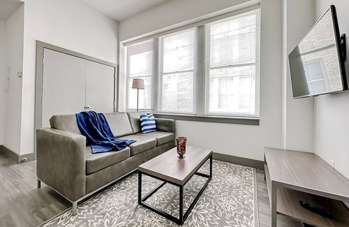 Springfield Apartamento | Sleepover: Unforgettable 1BD/1BA- Downtown Springfield