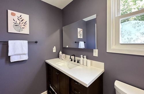 Wauwatosa Casa | Modern Wauwatosa Sanctuary