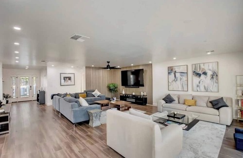 Avant Casa | Fun & cozy North Scottsdale home with a stunning backyard oasis