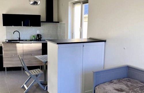 Les Lilas Apartamento | Paris Express studio - 5 min on foot to tube station